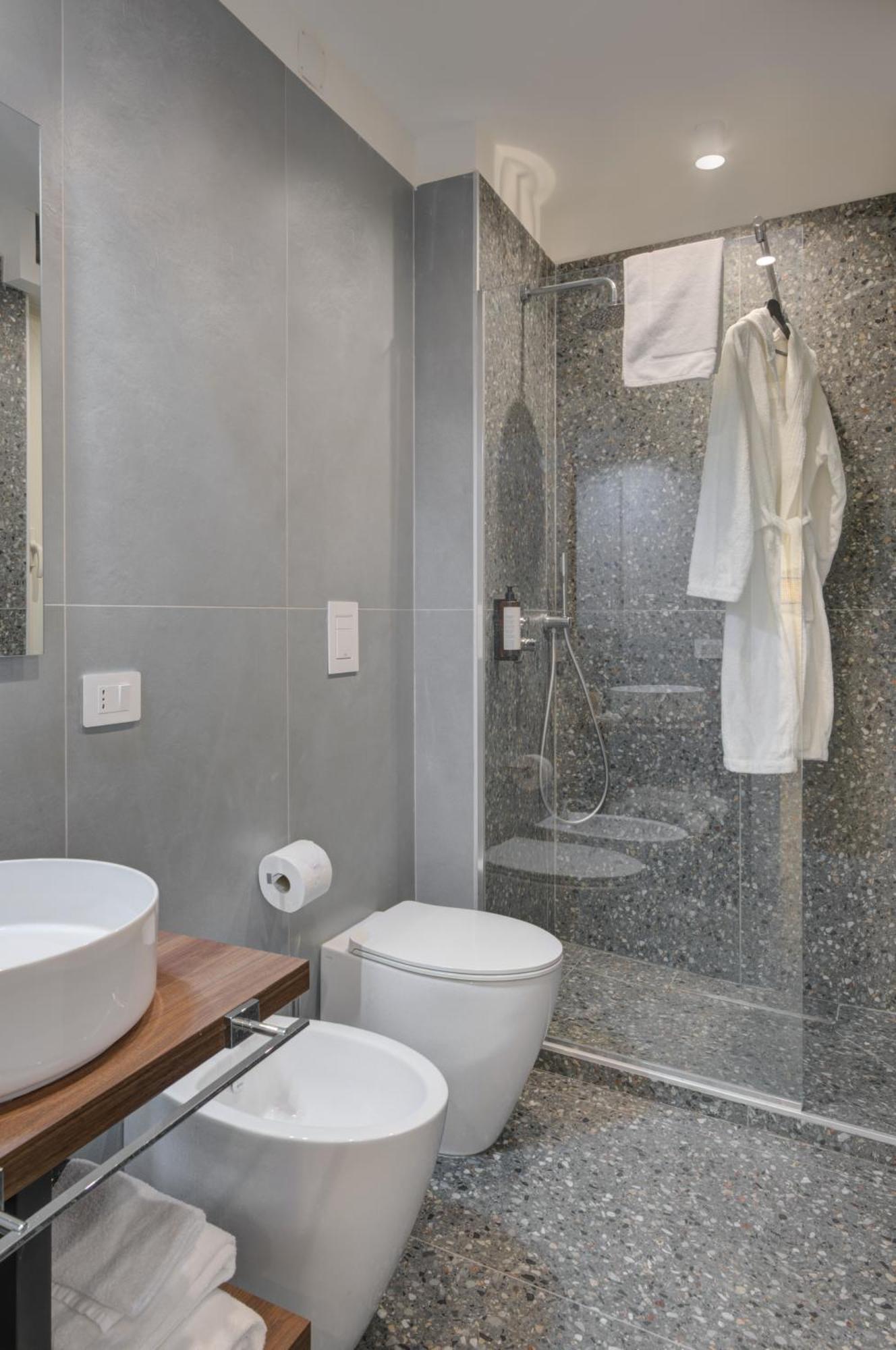 Well - Piazza Dei Martiri Bed & Breakfast Napoli